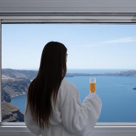אימרוביגלי Cilon Suites Santorini מראה חיצוני תמונה