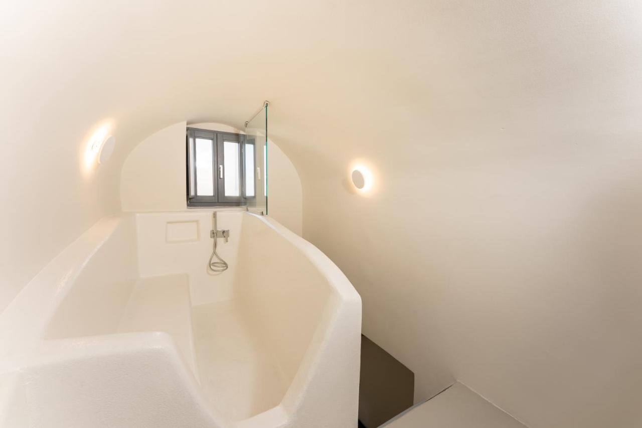 אימרוביגלי Cilon Suites Santorini מראה חיצוני תמונה