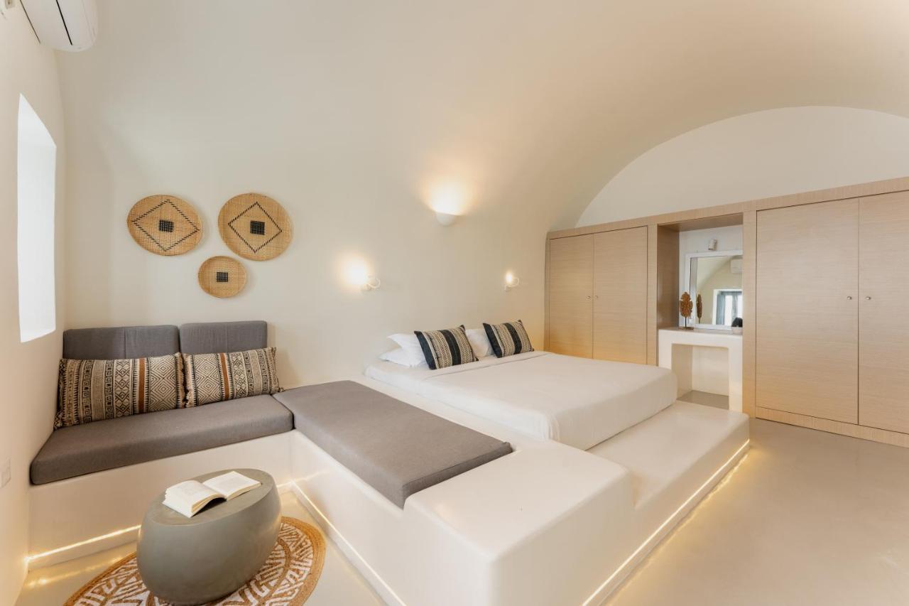 אימרוביגלי Cilon Suites Santorini מראה חיצוני תמונה