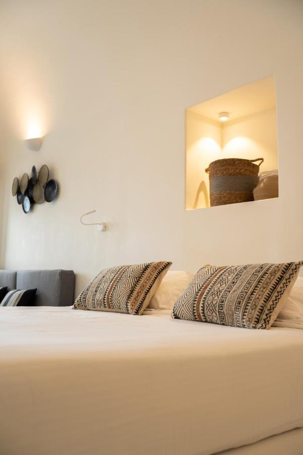 אימרוביגלי Cilon Suites Santorini מראה חיצוני תמונה