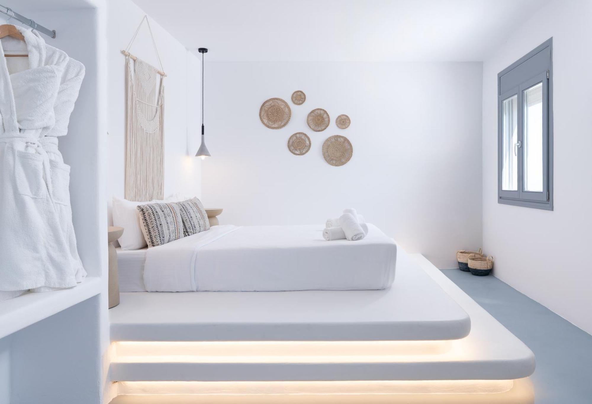 אימרוביגלי Cilon Suites Santorini מראה חיצוני תמונה
